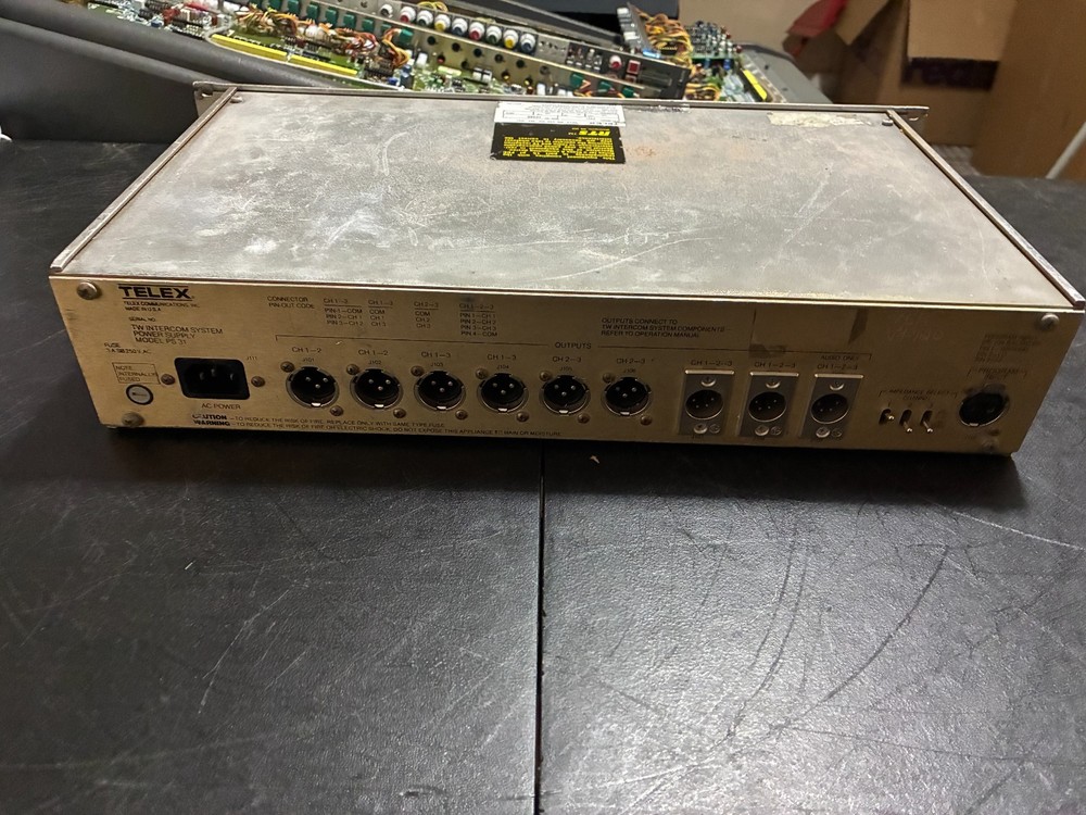 TELEX RTS TW INTERCOM SYSTEM POWER SUPPLY MODEL PS31