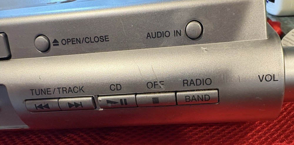 Vintage Sony Model ICF-CDK50 Under Cabinet FM/AM CD Clock System