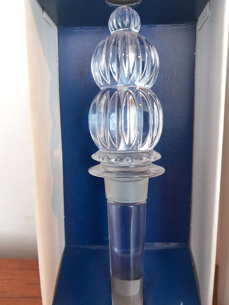 mikasa Wine bottle Stopper, Crystal Austria