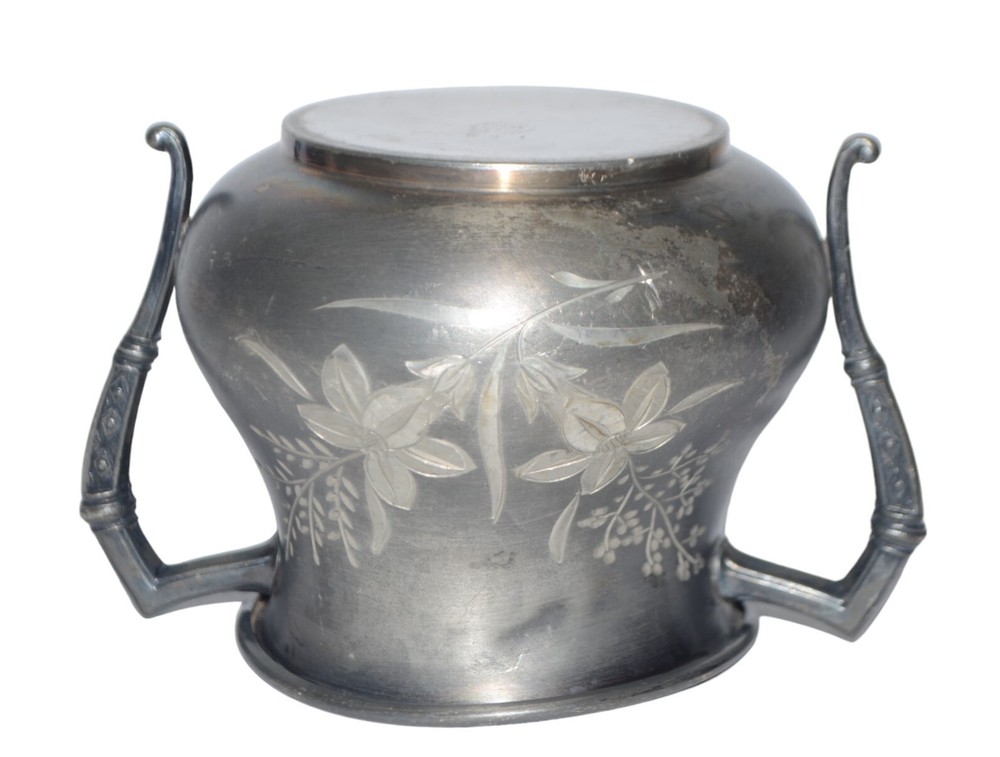 Brooklyns Silver Plated Etched Flowers Bowl Pot Trinket Dish Initails