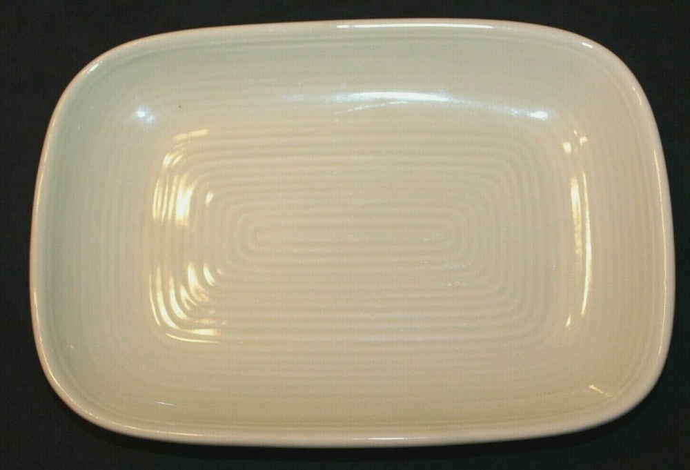 VTG! Off-White Ceramic Stoneware Rectangular Nut Vegetable Serving Tray Plate