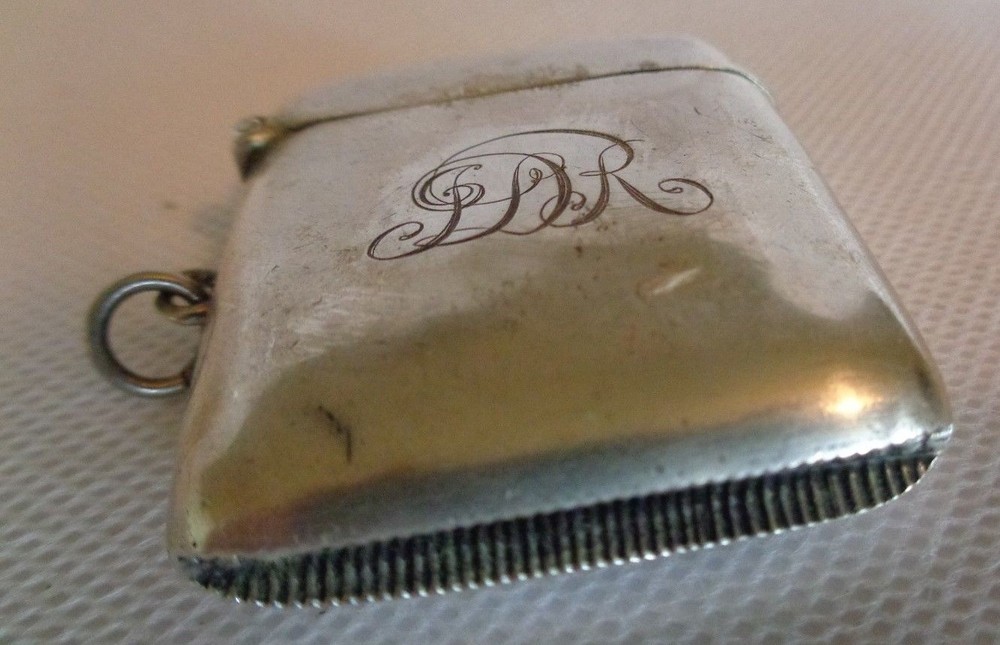 STERLING SILVER VESTA CASE BIRMINGHAM 1907    