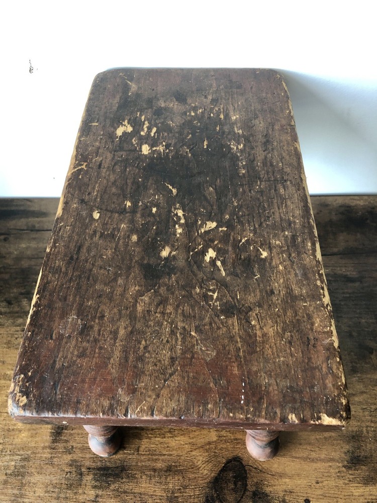 Rare 19th C. Shaker Rectangle Foot/Step Stool/Rest Button Feet Original Surface