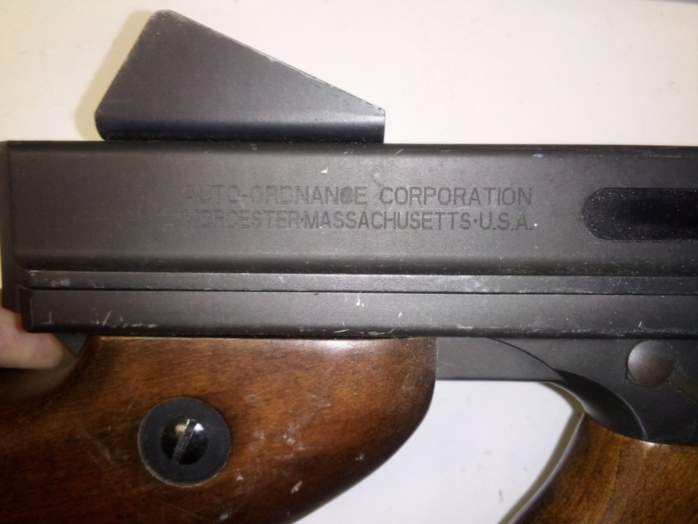 King Arms Thompson Submachine Gun Airsoft (Reenactor Quality)