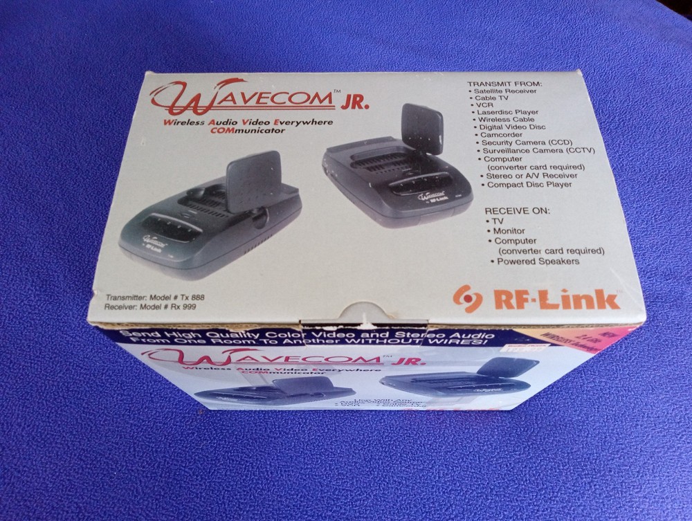 Vintage WaveCom JR. 2.4 Ghz Wireless Audio / Video Everywhere Communicator