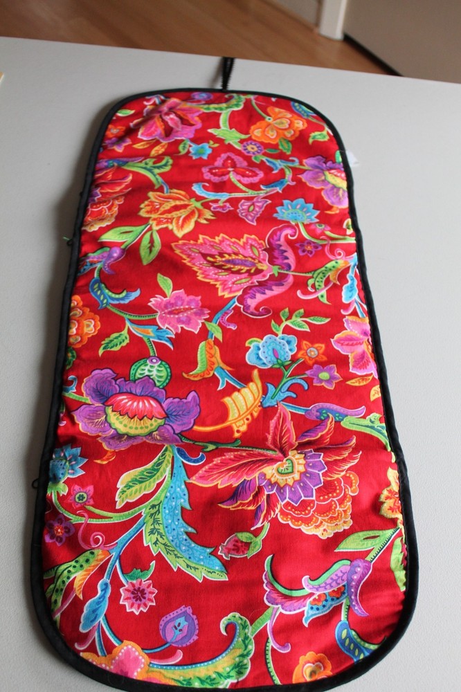Colorful Fabric Thread / Sewing Tool Bag Holder Wrap