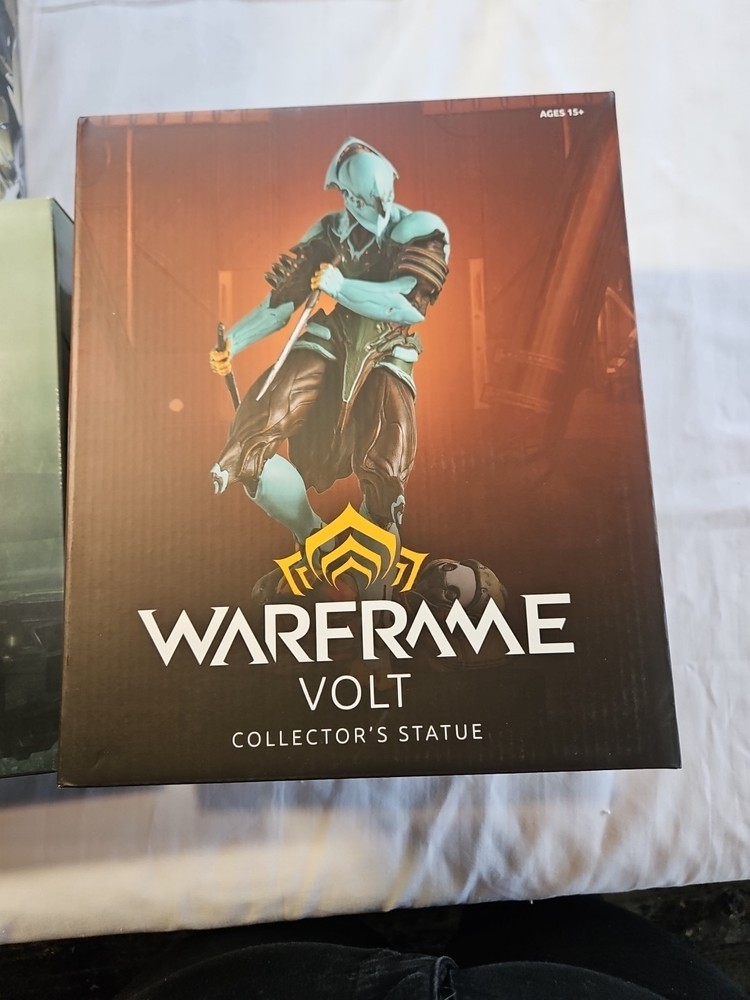 Warframe Volt Statue