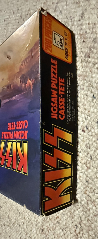 Kiss Puzzles