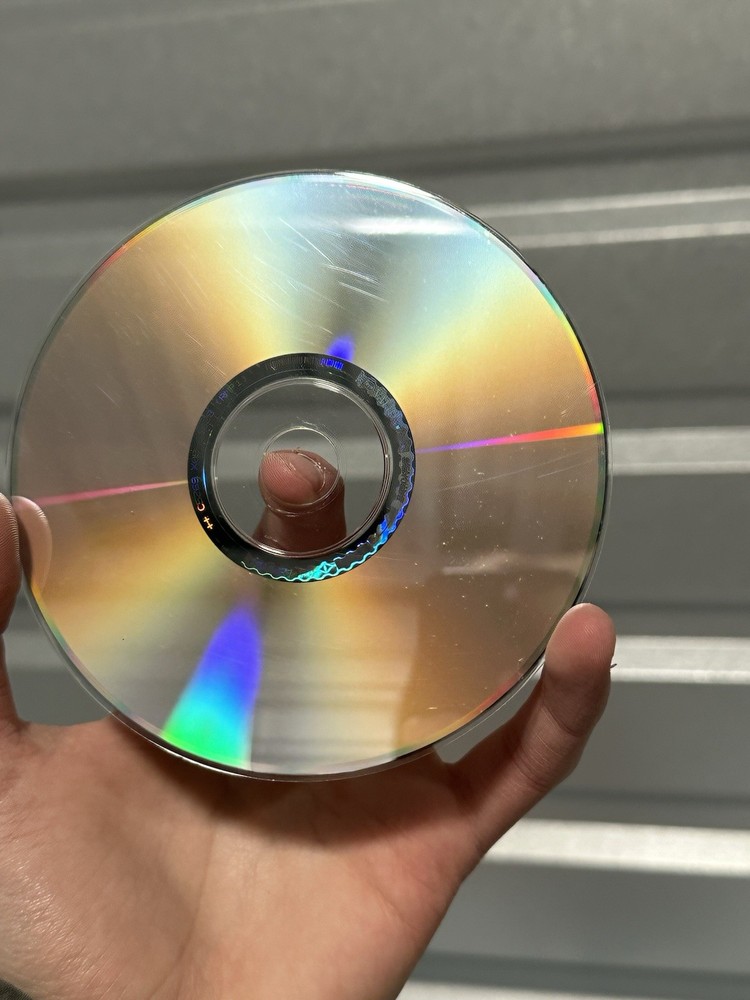 Microsoft Windows XP Home Edition - Full Version with Service Pack 2 CD-ROM