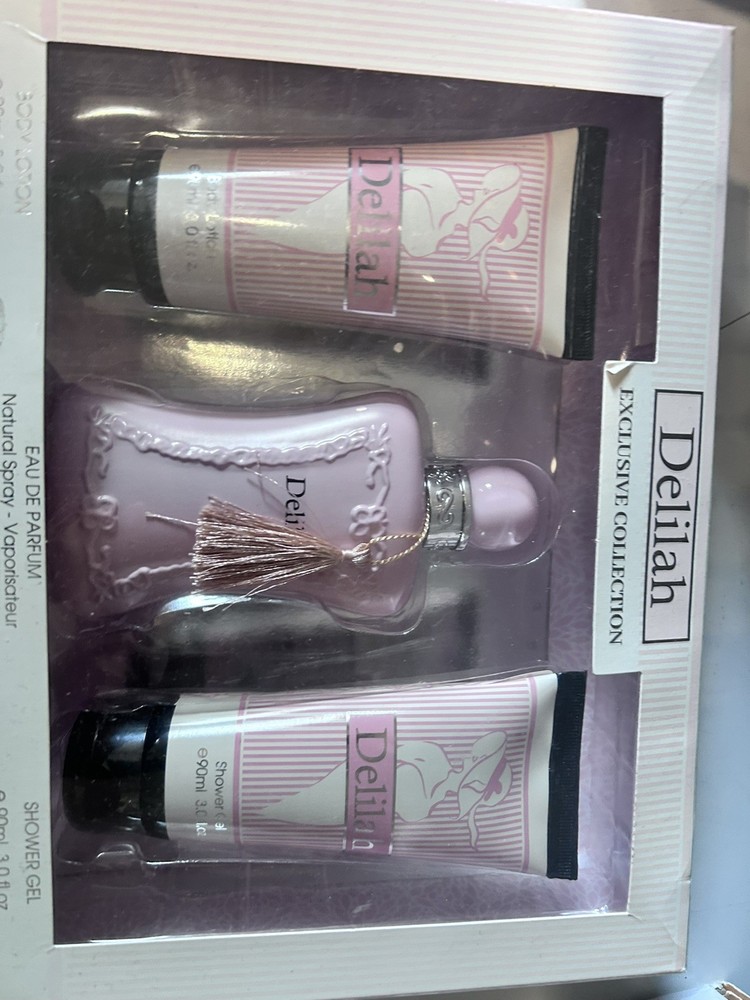 Mother's Day perfume sets for Mom