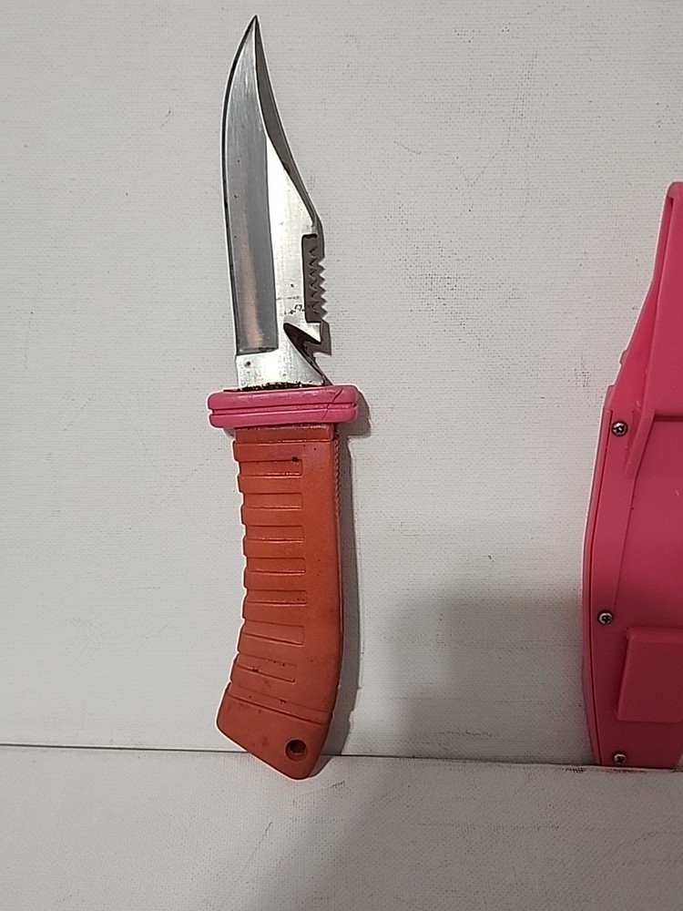 Pink Diving Knife With Sheath