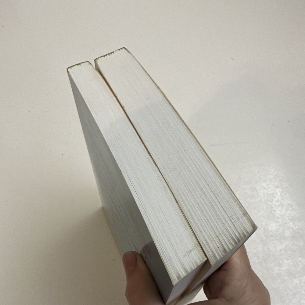 Thomas, Richard Louis. Who's Who on U.S. Stamps Lot Of 2 Books