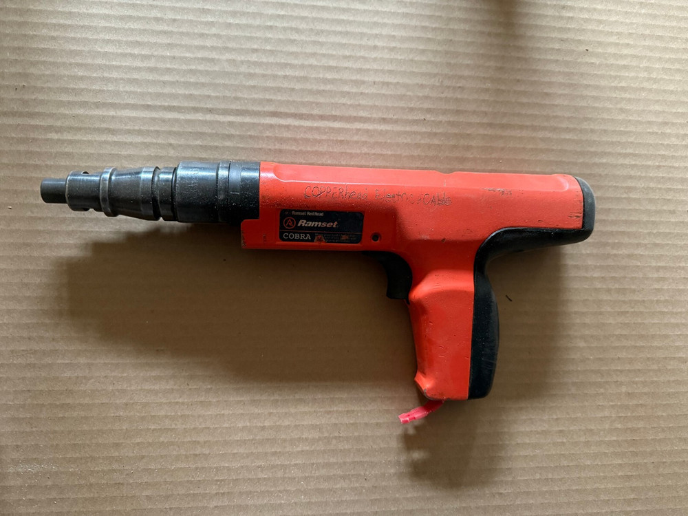 RAMSET MODEL 1600 powder activated nail gun