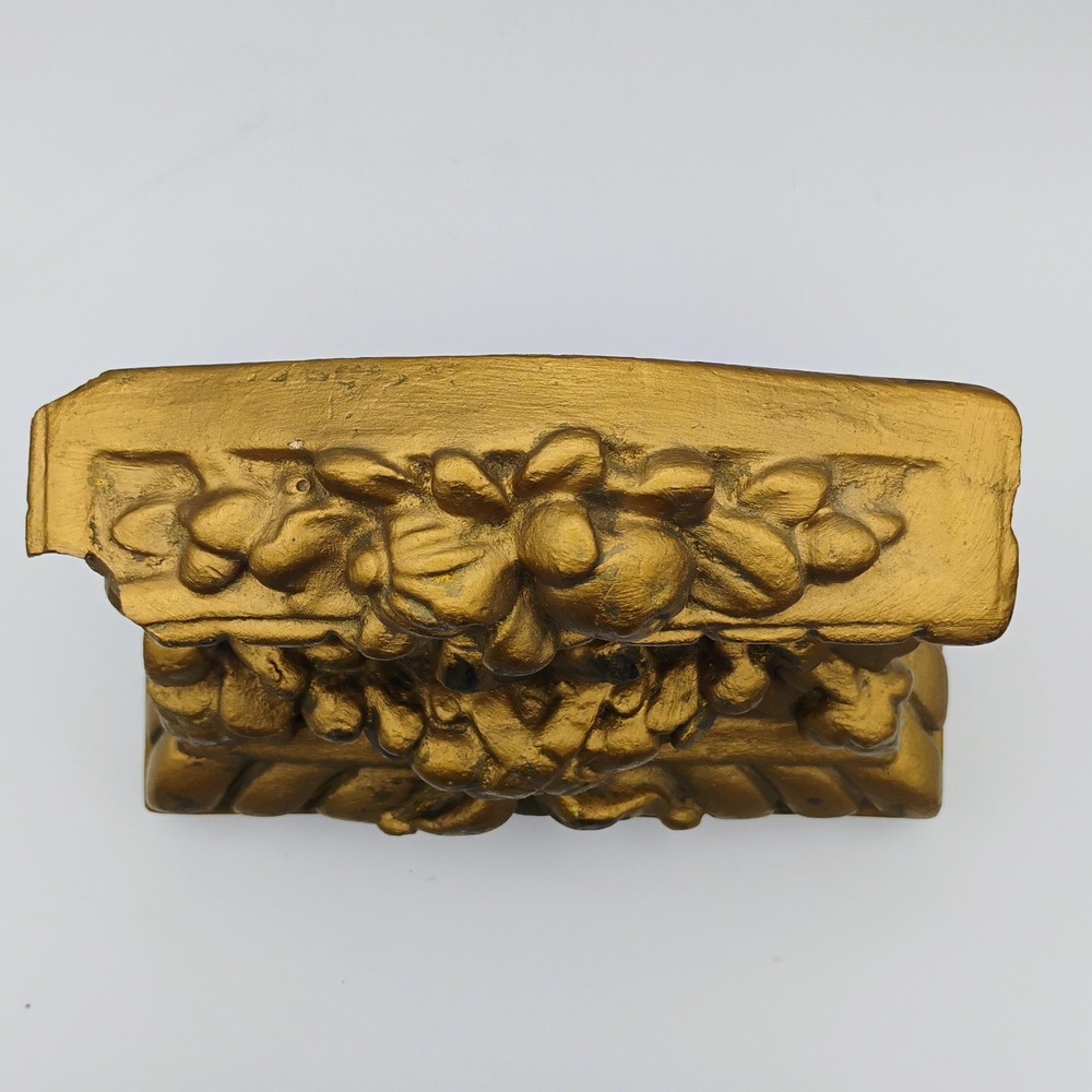 Single Vtg Gold Plaster Heavy Bookend Fruit Felt Bottom