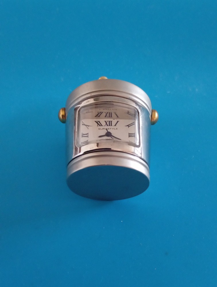 Novelty Miniture Clock
