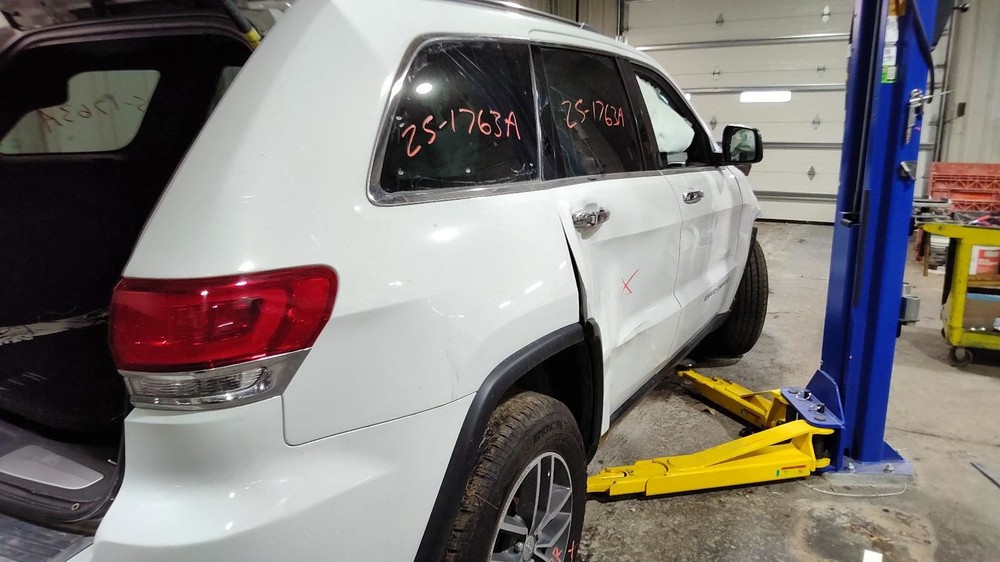 Steering Column Floor Shift Fits 18-24 DURANGO 1160836
