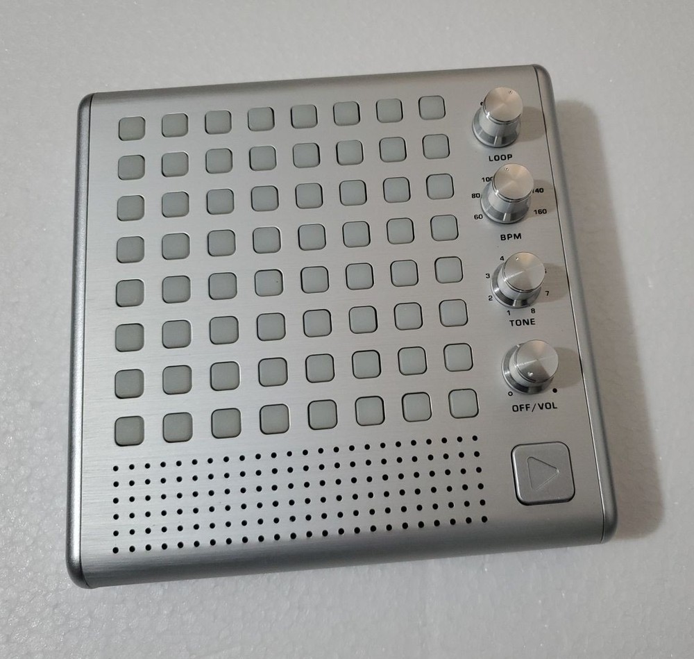 Thinkgeek Bliptronic 5000 Matrix Synthesizer Techno Beat Rhythm Audio Machine