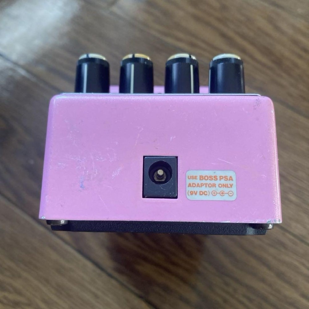 BOSS DC-3 Digital Space-D Guitars Effect Pedal