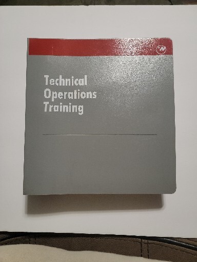 NORTHWEST AIRLINES DC10-30 TRAINING MANUAL