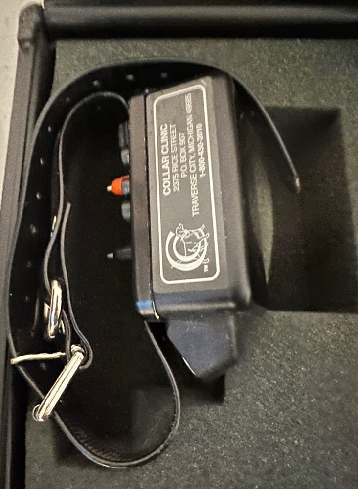 Vintage Tri-Tronics Dog E Training Collar System NEEDS BATTERIES