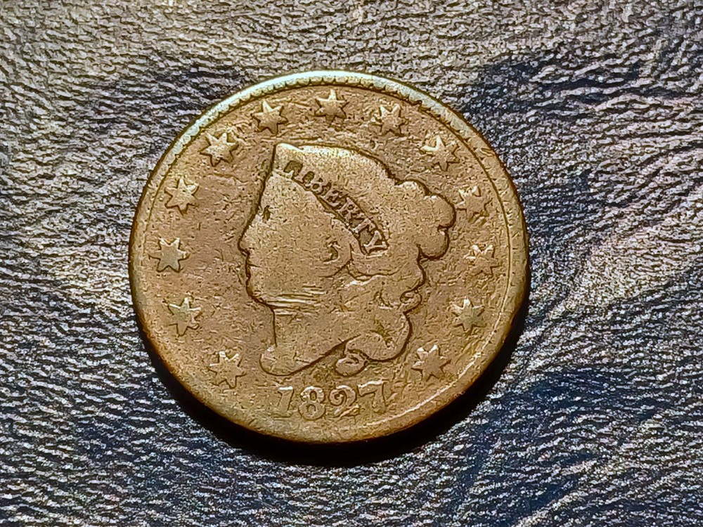 Good 1827 Coronet Head Large Cent  (Scarce date)