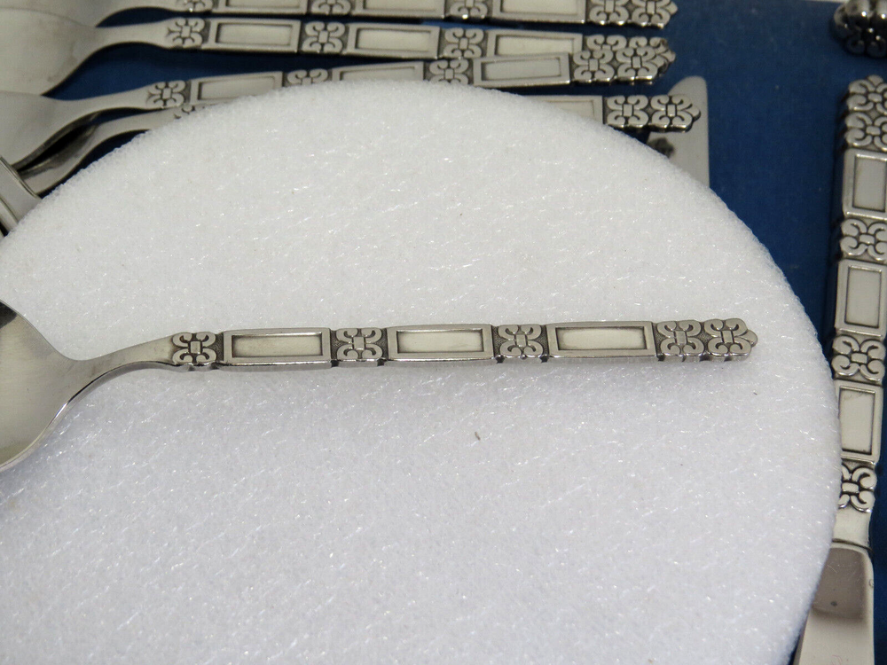 Community Stainless Steel Silverware Flatware Madrid Pattern 52 Piece Total Set