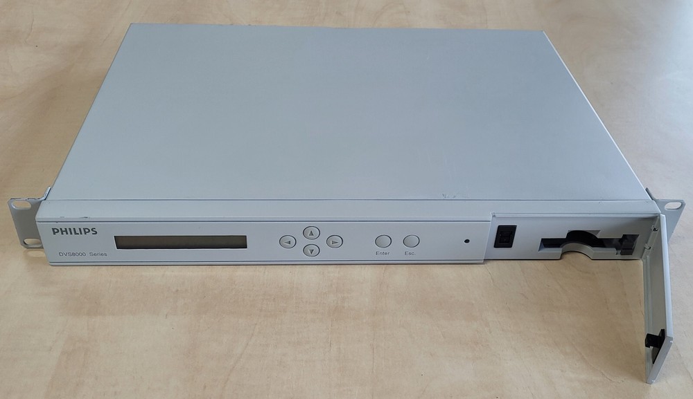 Philips DVS8020 Series MPEG2 Receiver/Decoder