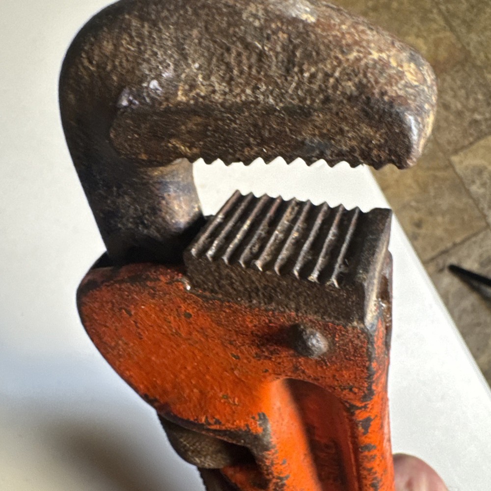 Great Neck 18" Pipe Wrench PW18