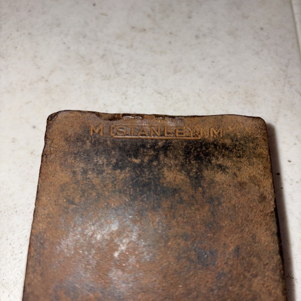 Vintage M Stanley M 3 1/2# Axe Head