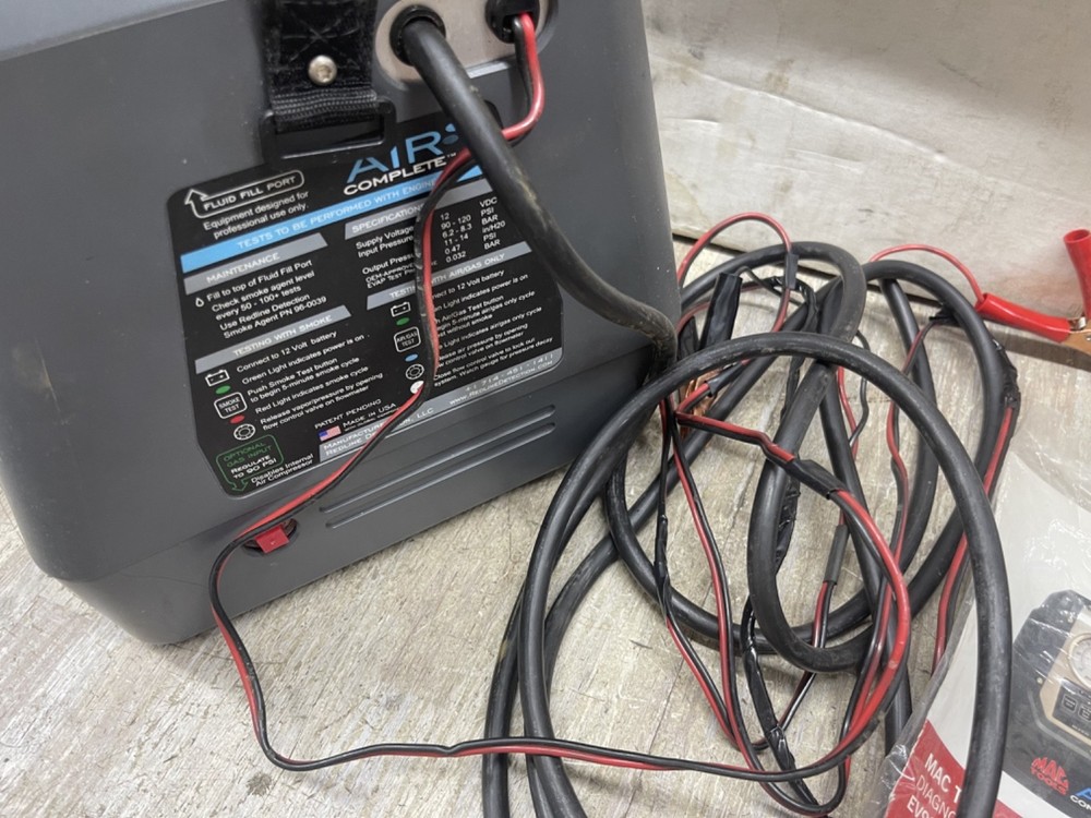 MAC Tools EV9520 SMOKE PRO AIR COMPLETE SMOKE MACHINE KIT