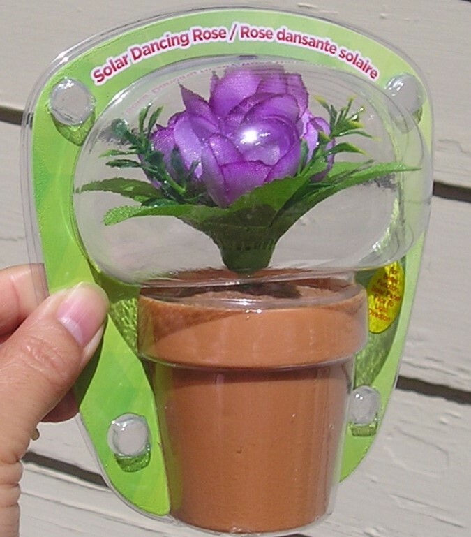 SOLAR POWERED DANCING ROSE BOUQUET / EACH ONE SOLD SEPARATELY