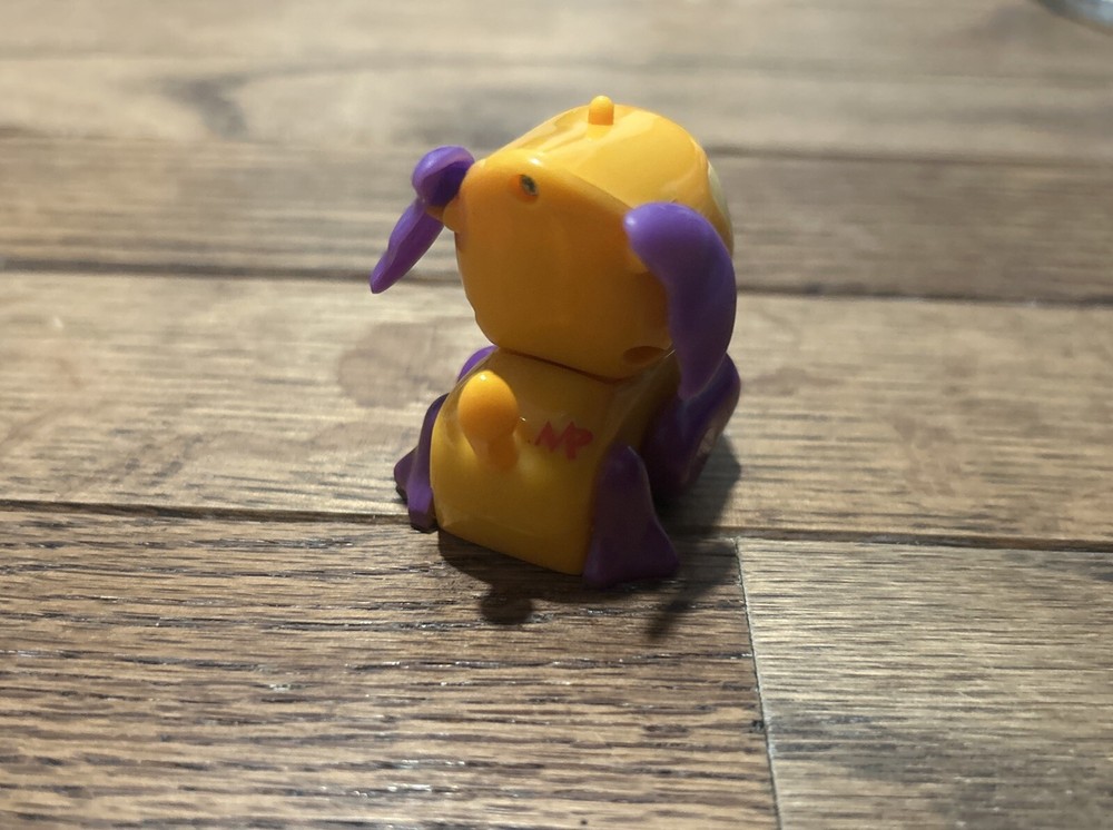 Tomy MicroPets Interactive Figure - Kuda Working (quiet)