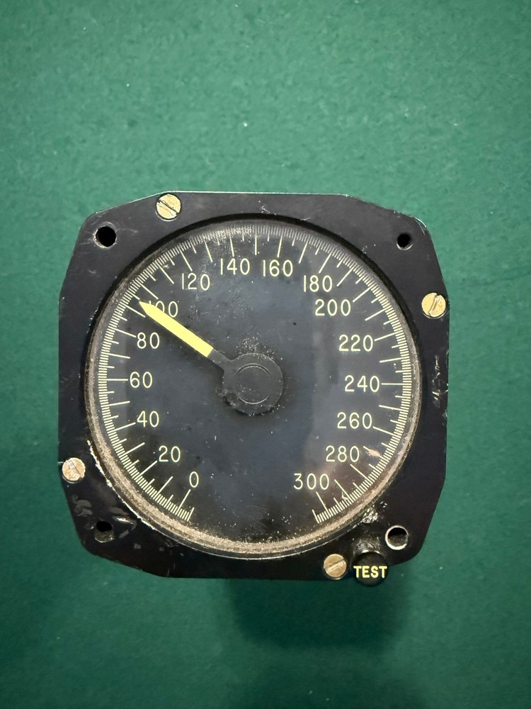 Vintage Airspeed Indicator from 1940's
