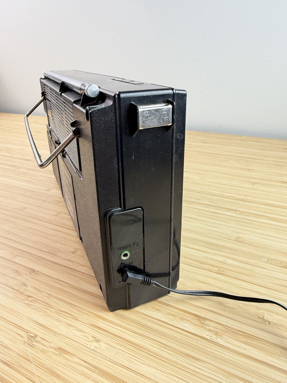 Realistic DX-440 AM FM All Band Portable Receiver Radio Working