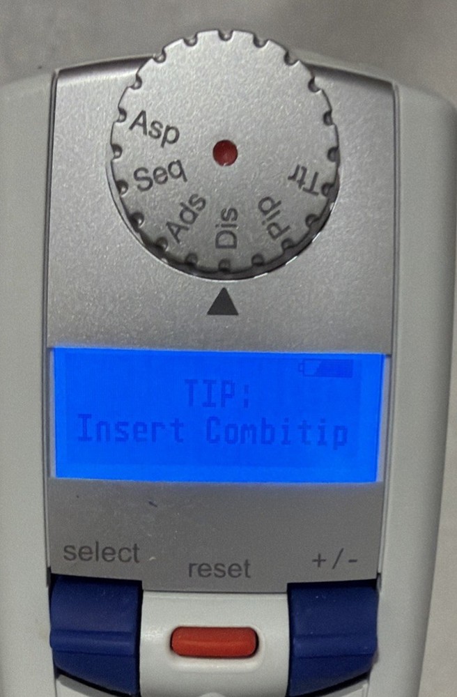 Eppendorf Repeater Xstream Electronic Handheld Pipette Dispenser