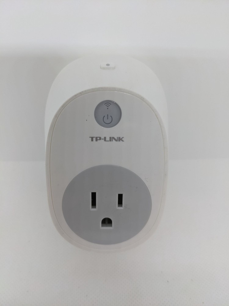 TP-Link HS100 Wi-Fi Smart Plug Google Assistant Alexa Compatible