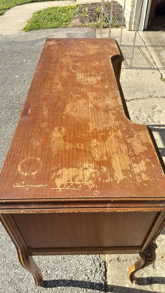 Antique vanity