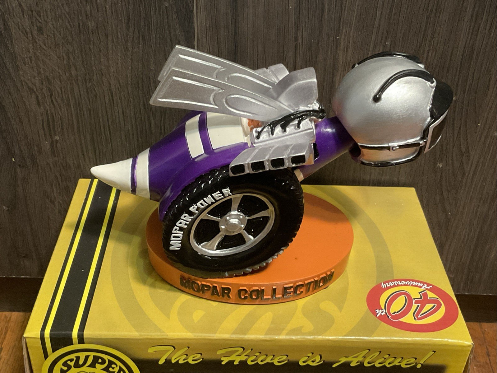 New Dodge Super Bee Bobblehead Purple Plum Bent Rod Garage Shaker Mopar