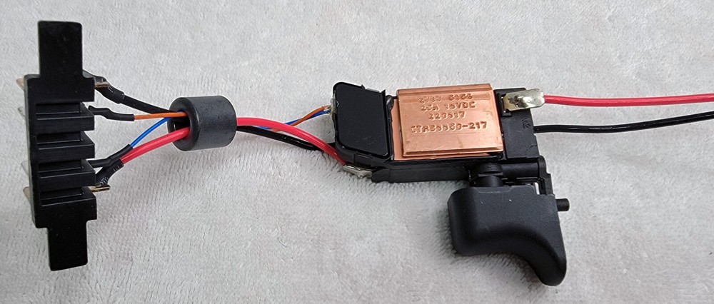 SNAP-ON TOOLS CTRS8850 18V CORDLESS RECIPROCATING SAW TRIGGER SWITCH ASSEMBLY