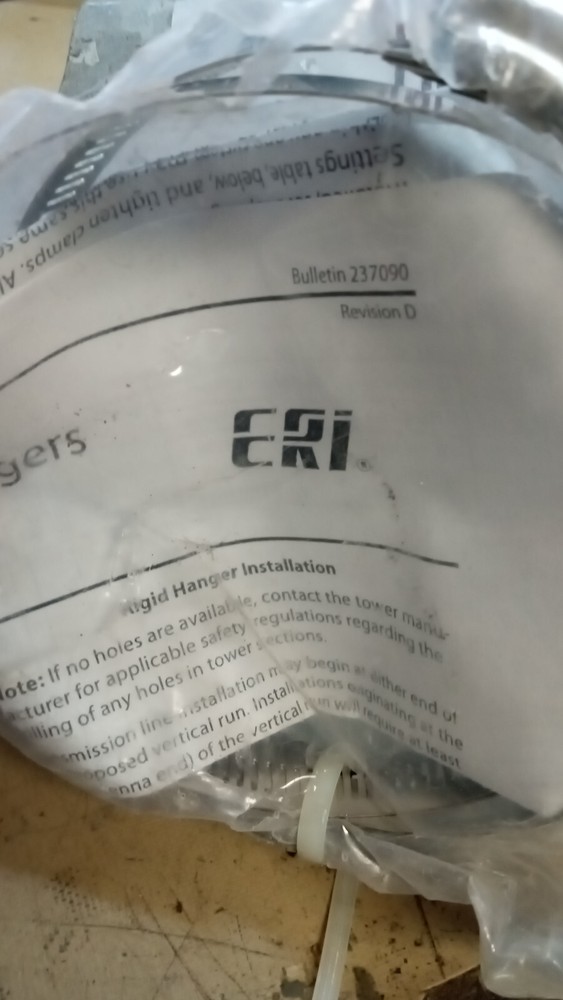 RLA300-11-H ERI hinged hanger