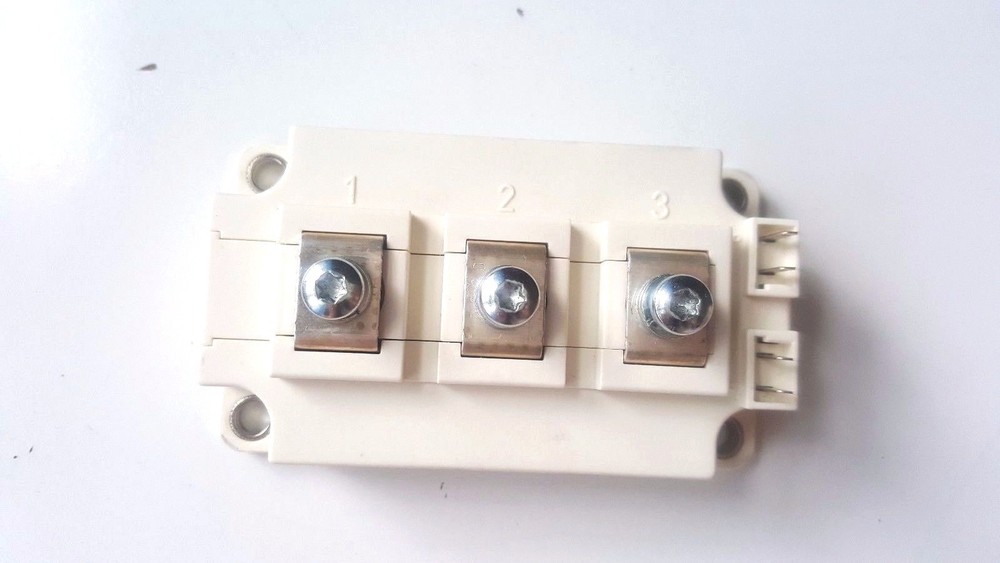 BSM100GB170DN2_E3256 IGBT MODULE BSM100GB170DN2_E3256