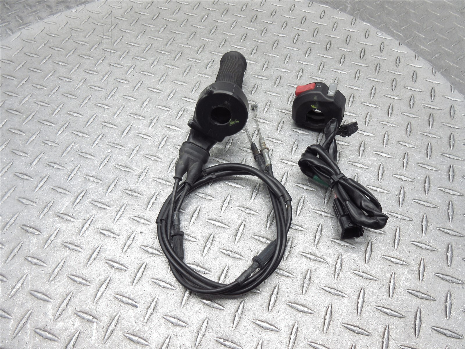 2013 13-16 Kawasaki ZX636 ZX6R Ninja 636 Right Switch Throttle Control Cable