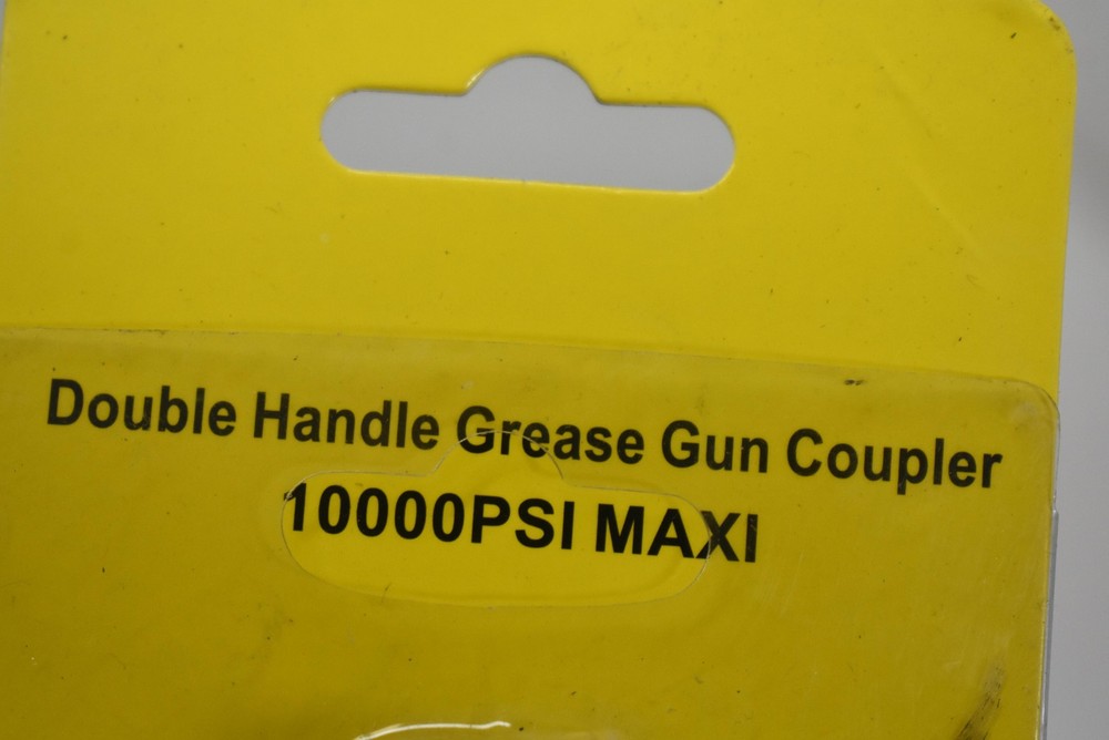 Double Handle Grease Gun Coupler 10000 PSI Locking Silver Nozzle