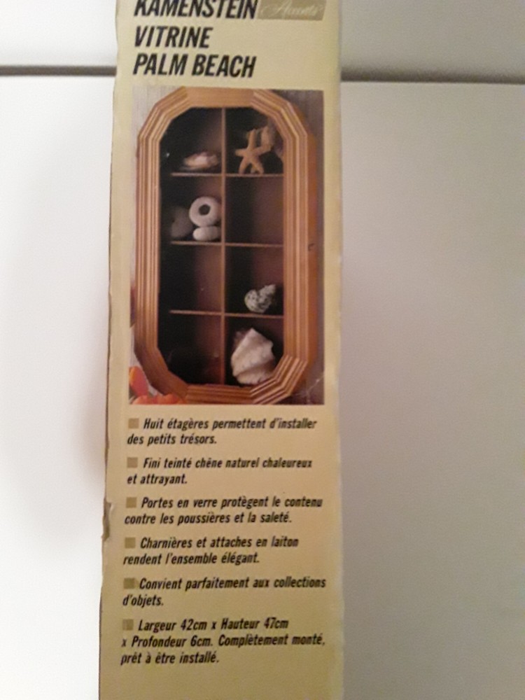 Kamenstein Curio Cabinet