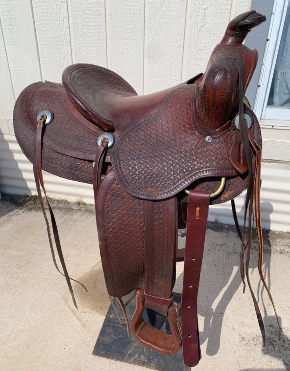 Gorgeous Maker Marked 13.5" Seat Vintage Western Saddle mw