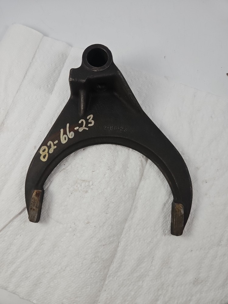 Eaton Fuller Transmission Shift Fork — PN 82-66-23