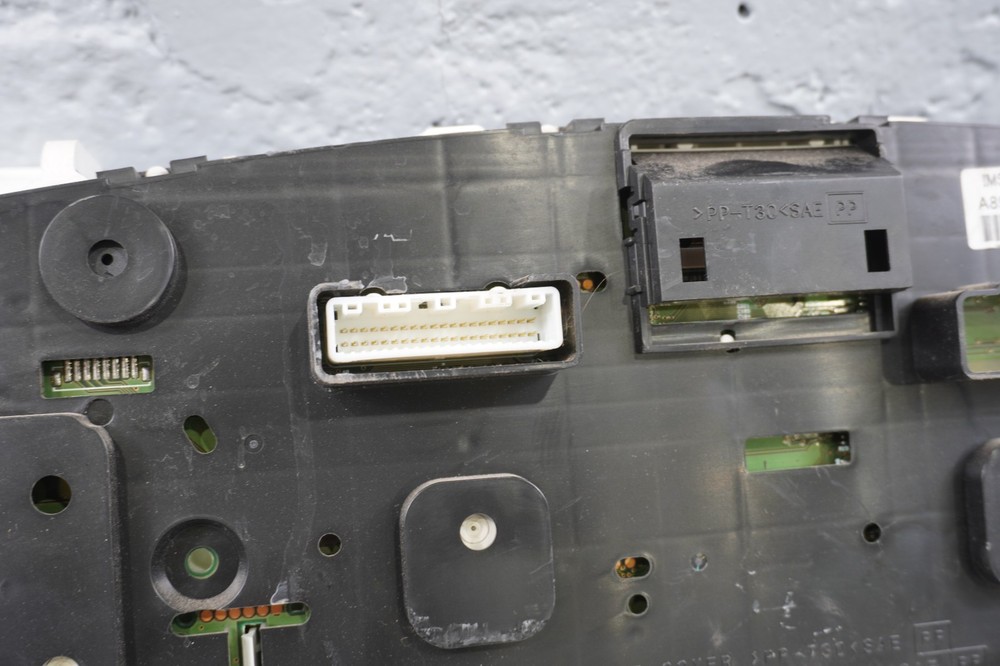 2012-2015 Isuzu NPR OEM Speedometer Instrument Cluster IMSM-100M-E