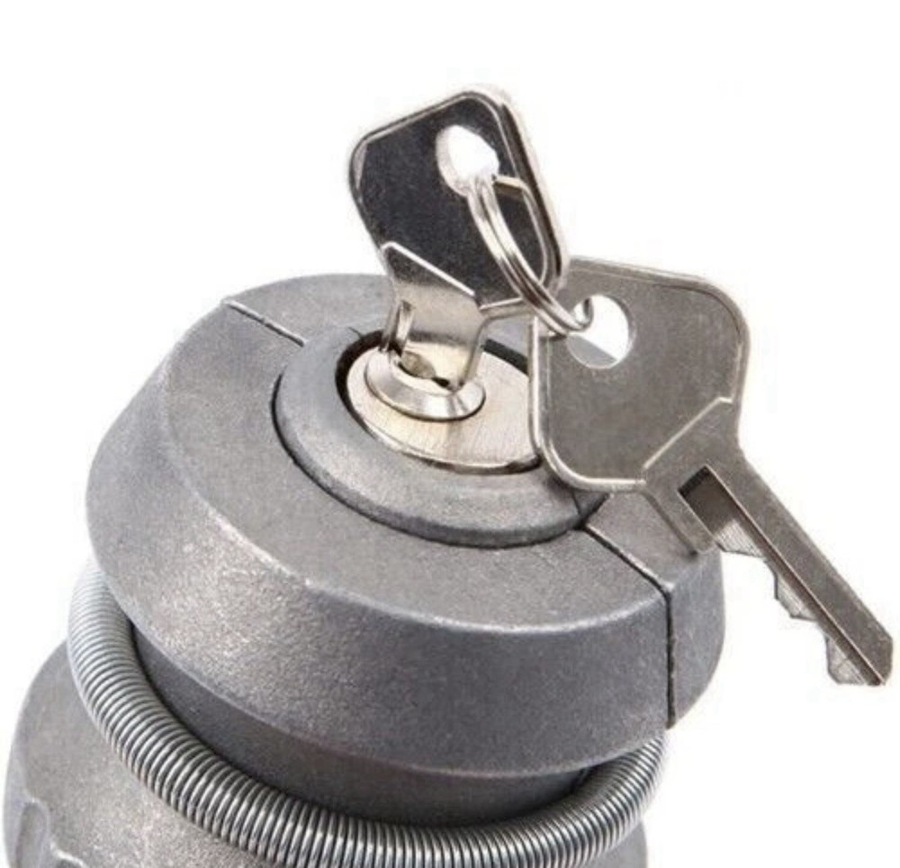 Roadster 81384c Insertable Hitch Coupling Lock New