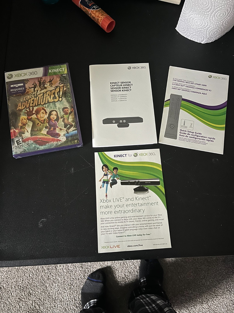 Xbox 360 Kinect Microsoft LPF-00004 Motion Sensing Gaming Controller in Box