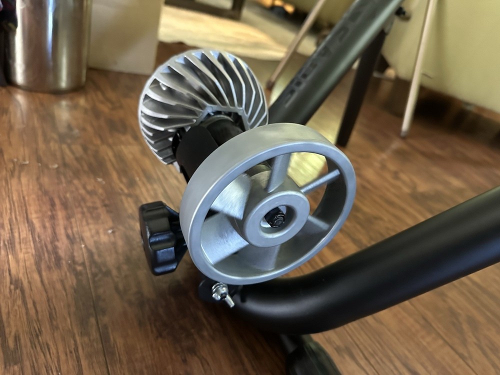 Saris Fluid Trainer - New, No Box, Never Used
